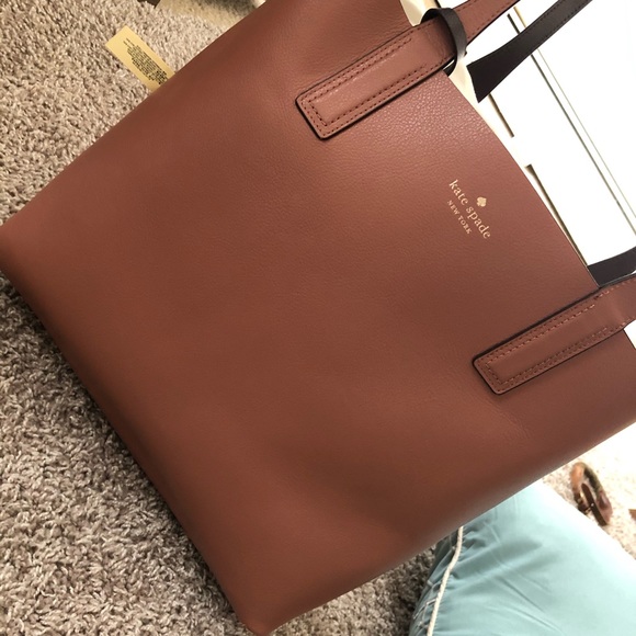 Kate Spade Reversible Tote - Picture 4 of 6